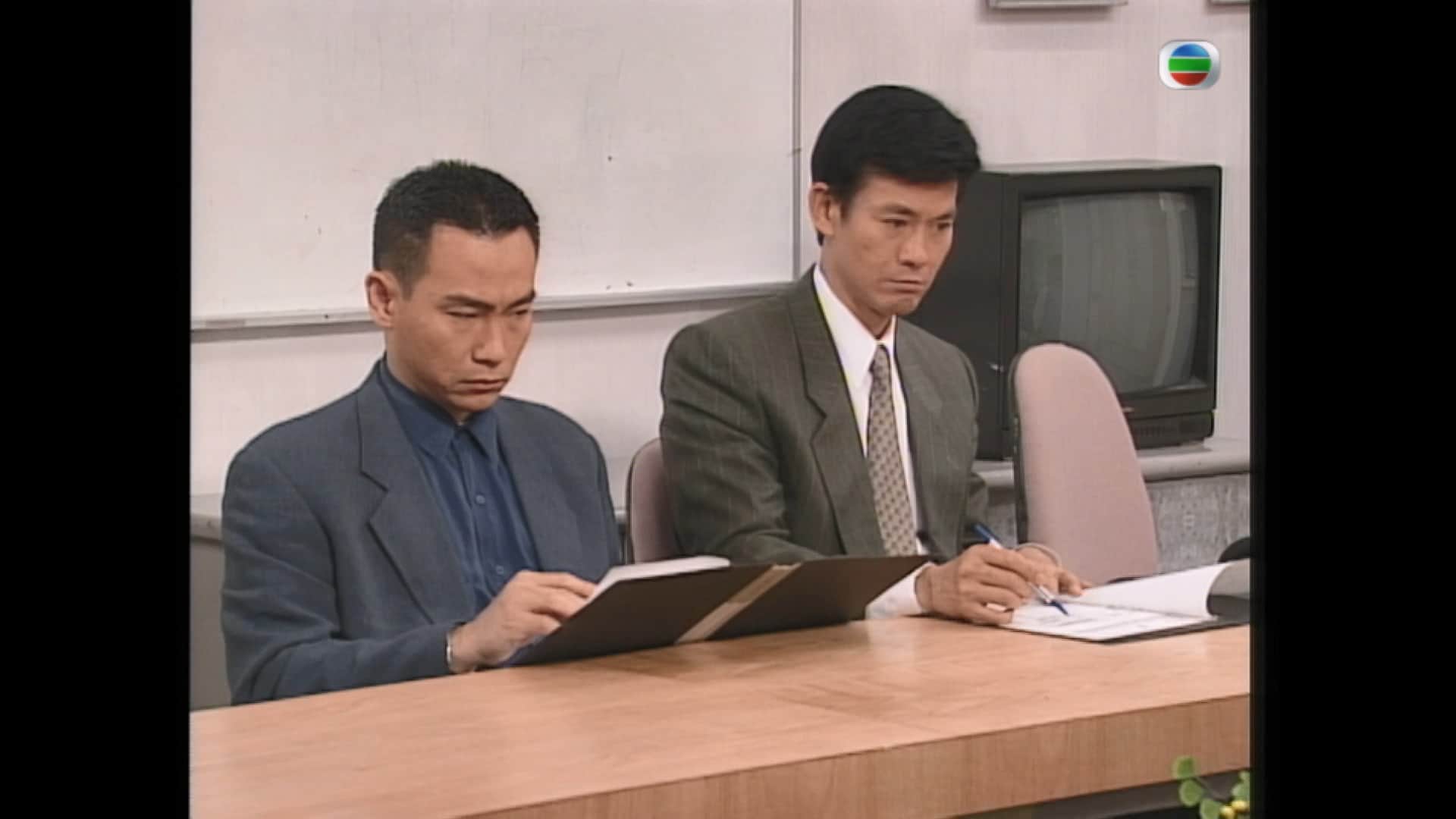 [男人四十一头家].Forty.Something.1995.S01E06.MYTV.WEB-DL.1080p.HEVC.MP3&amp;AAC.2Aud.jpg