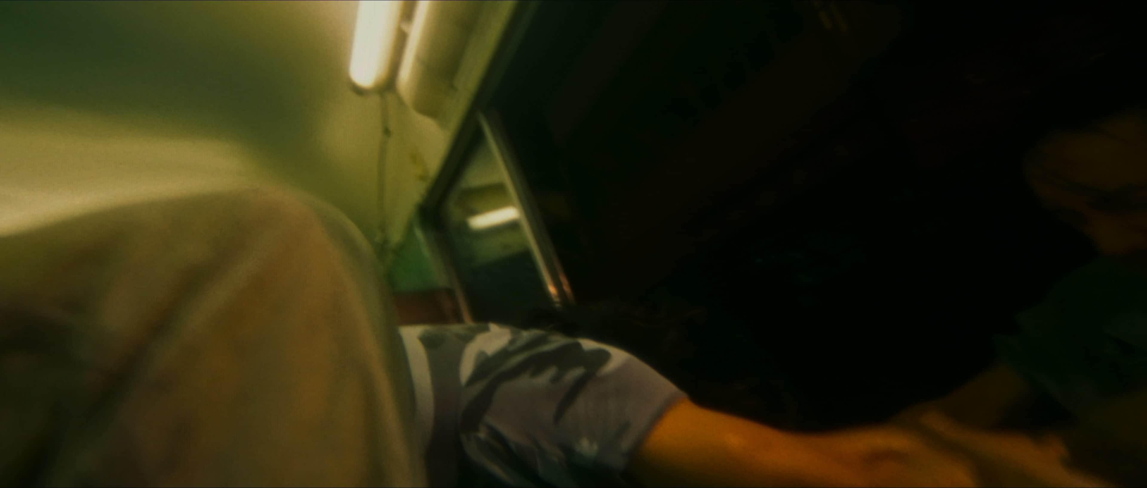 Fallen.Angels.1995.UHD.BluRay.2160p.2Audio.DTS-HD.MA.5.1.x265.10bit.HDR-BeiTai.m.jpg