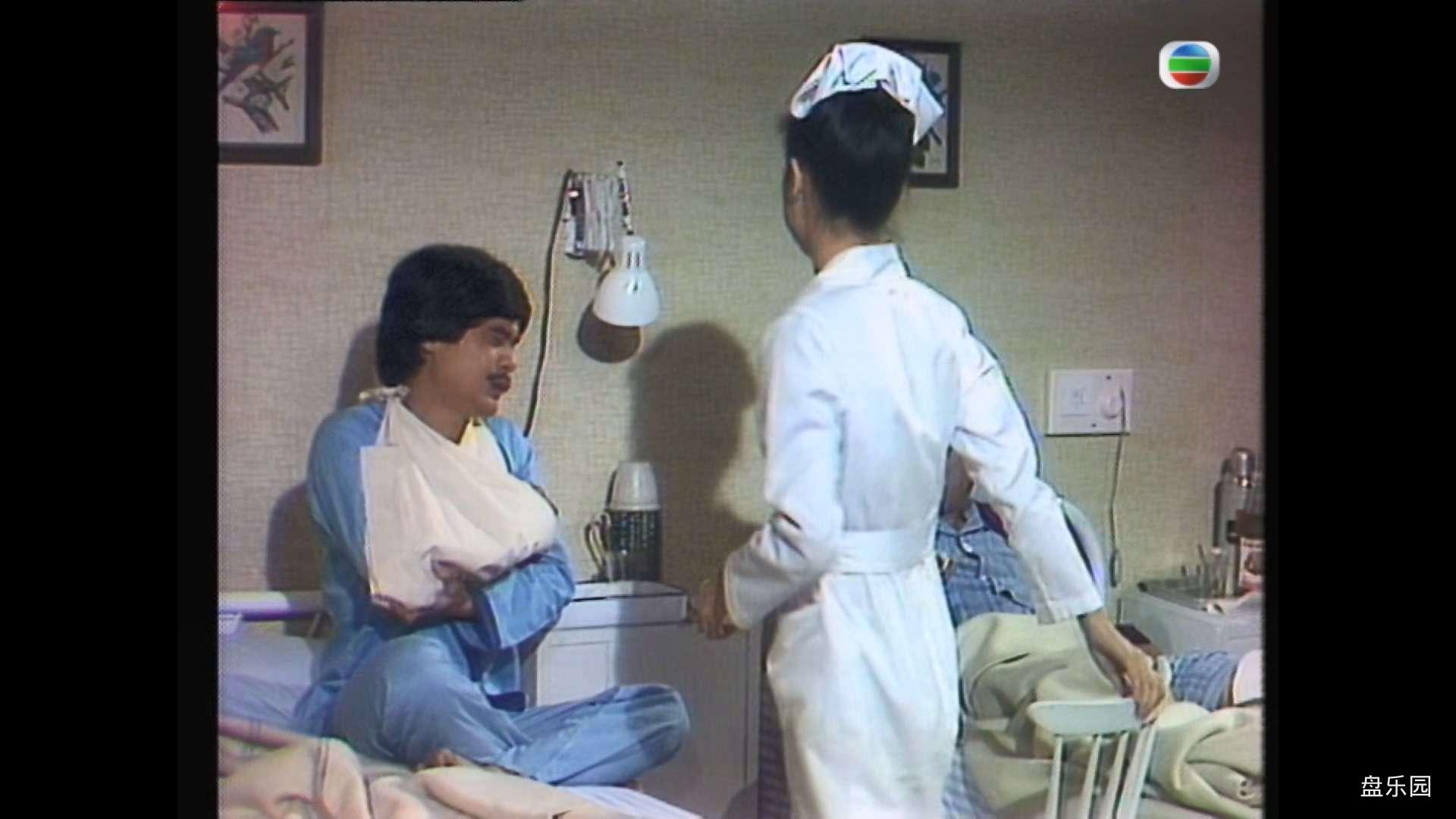 Hand.in.Hand.1977.S01E03.1080p.MyTVS.WEB-DL.H265.AAC-YingWEB.mkv_20240129_013446.689.jpg