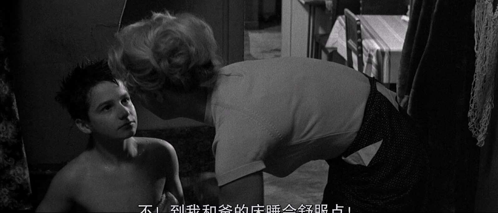 四百击 Les quatre cents coups 1959.mkv_20250518_235310.982.jpg