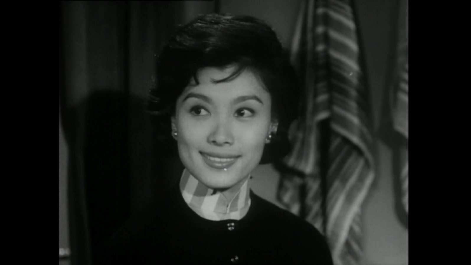 A.Grounded.Romance.1963.1080p.MyTVS.WEB-DL.H265.AAC-LeagueWEB.mkv_20250614_223806.897.jpg