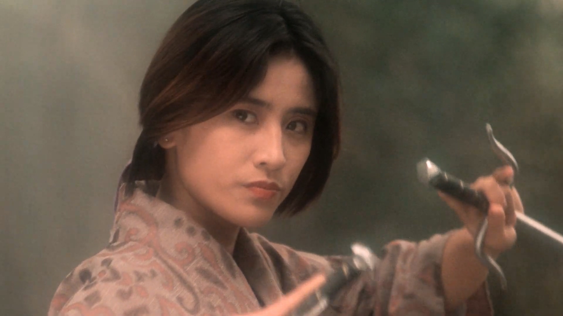 [115+迅雷][中国香港][1993][霸海红英][李子雄/杨丽青/李赛凤][动作][国粤双语中字][MKV/2.27G][1080P]-2.jpg