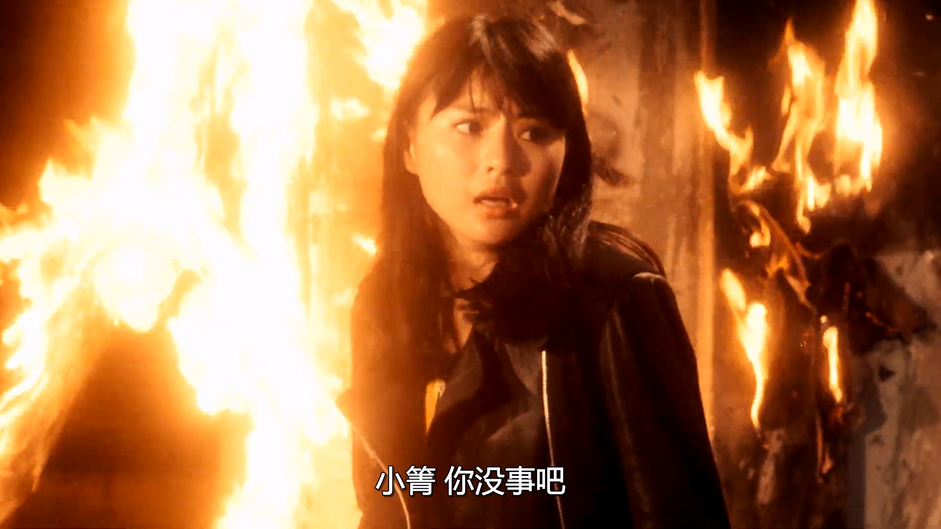 [115+迅雷][中国香港][1993][霸海红英][李子雄/杨丽青/李赛凤][动作][国粤双语中字][MKV/2.27G][1080P]-4.jpg